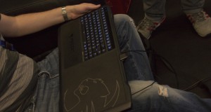 Roccat_Sova_Gamescom_2015_4