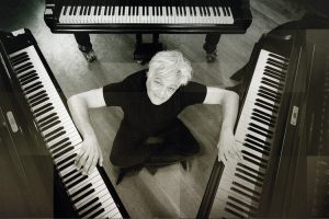 StipsPlaysSupersister_2D-e1458815061801-1050x700