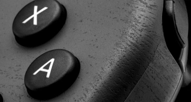 Nintendo Switch Joy-Con met schade van stickers